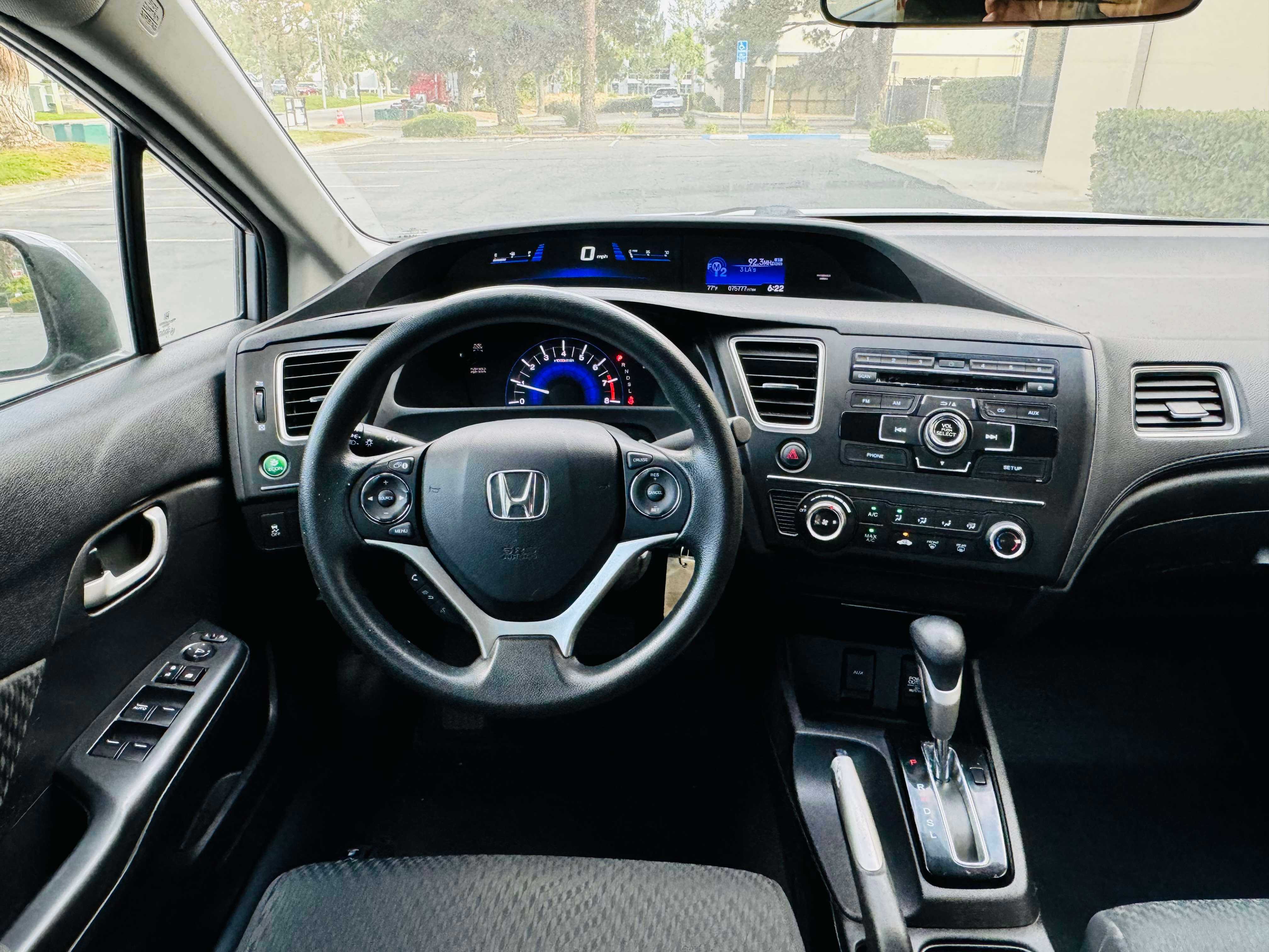 Honda Civic Image 14