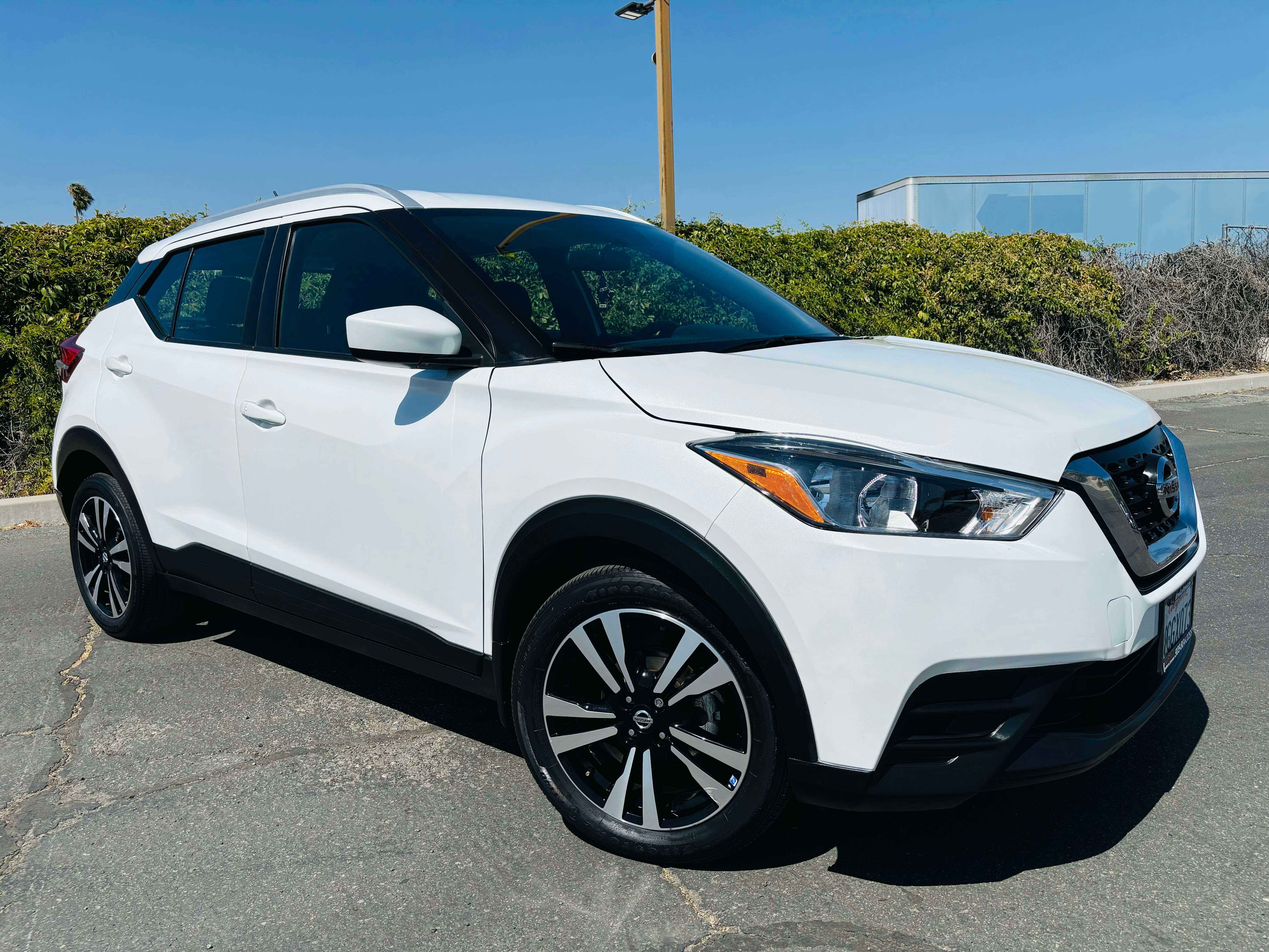 Nissan Kicks Image 1