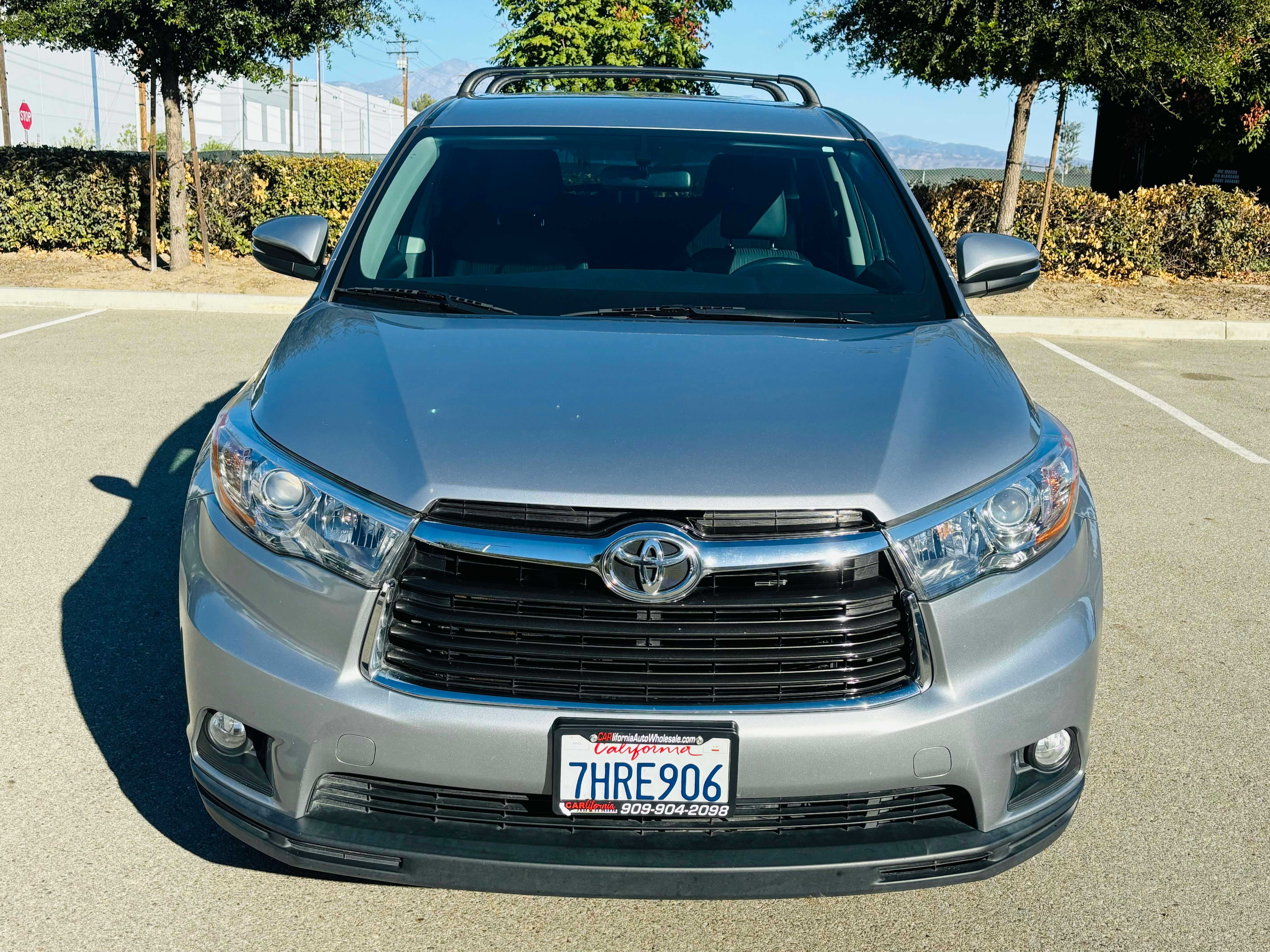 Toyota Highlander Image 2