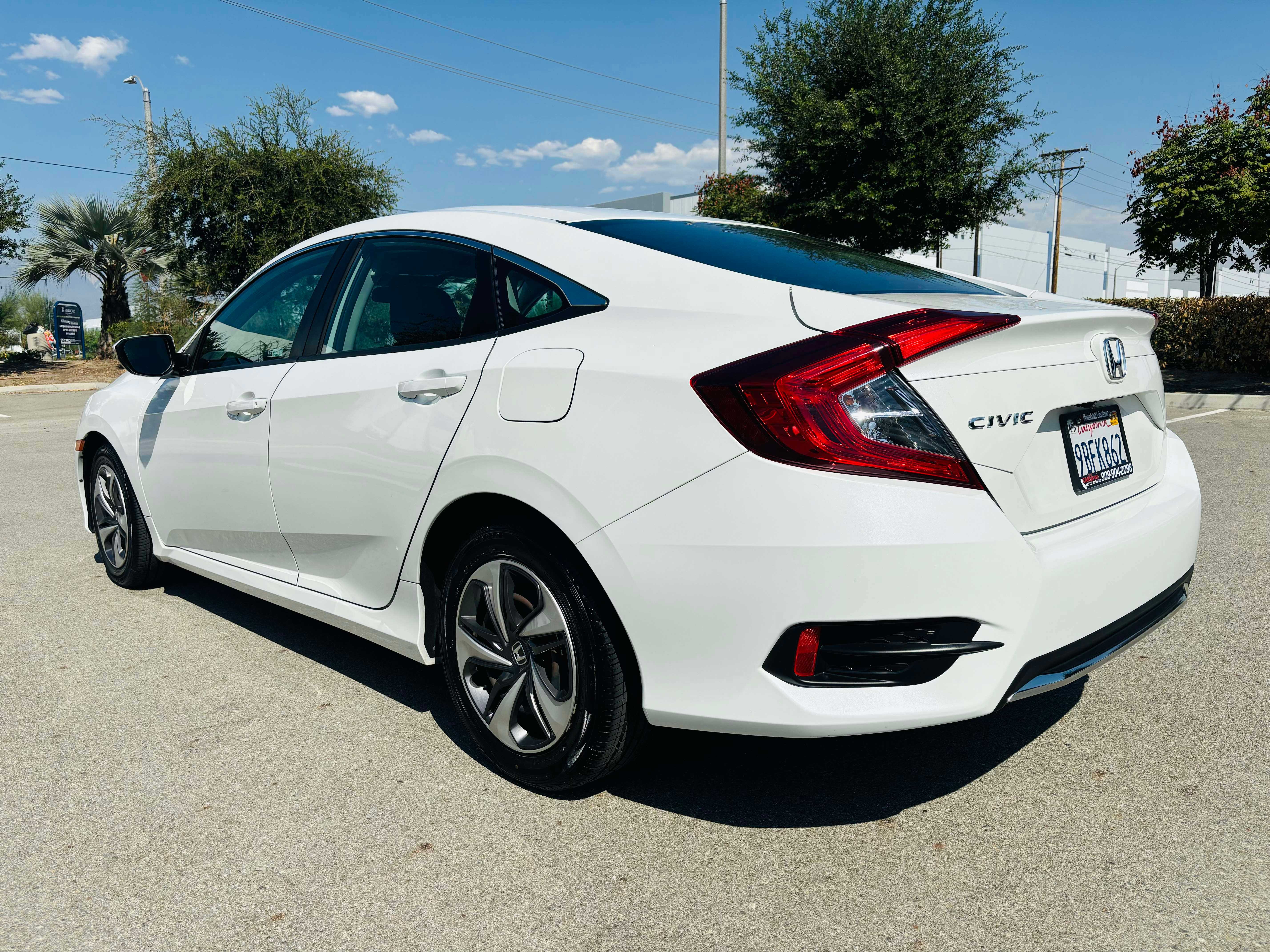 Honda Civic Image 6