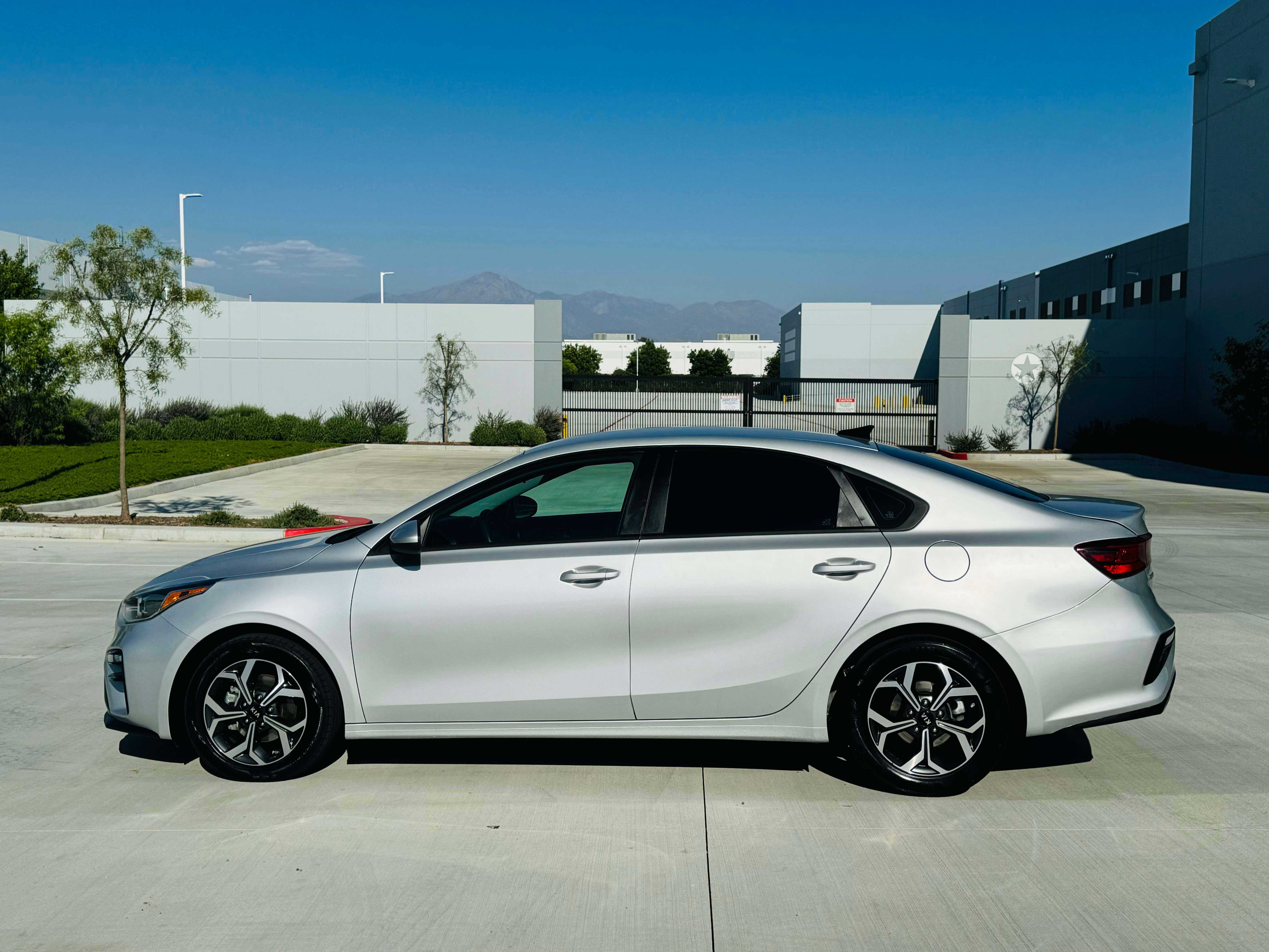 Kia Forte Image 8