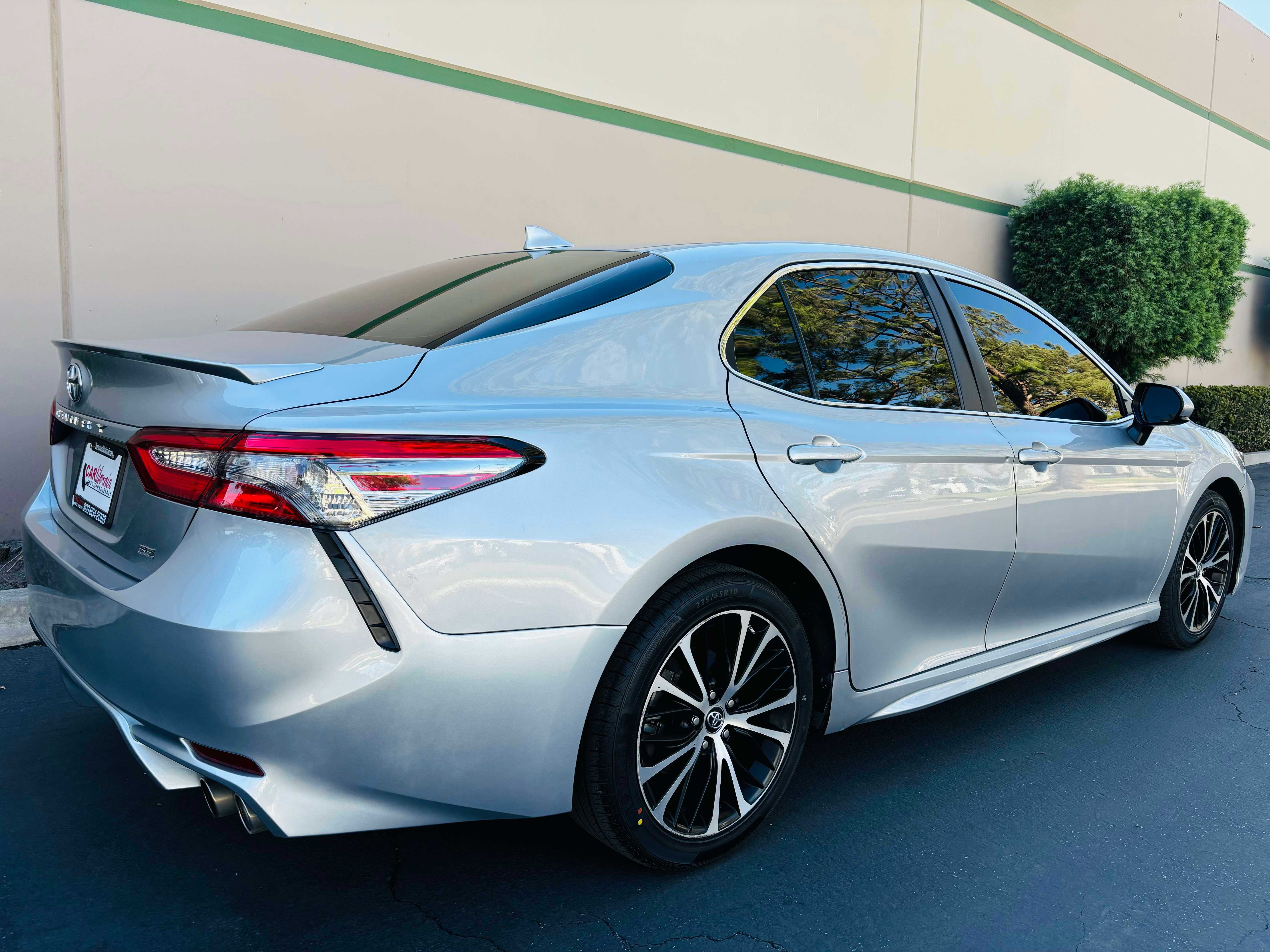 Toyota Camry Image 5