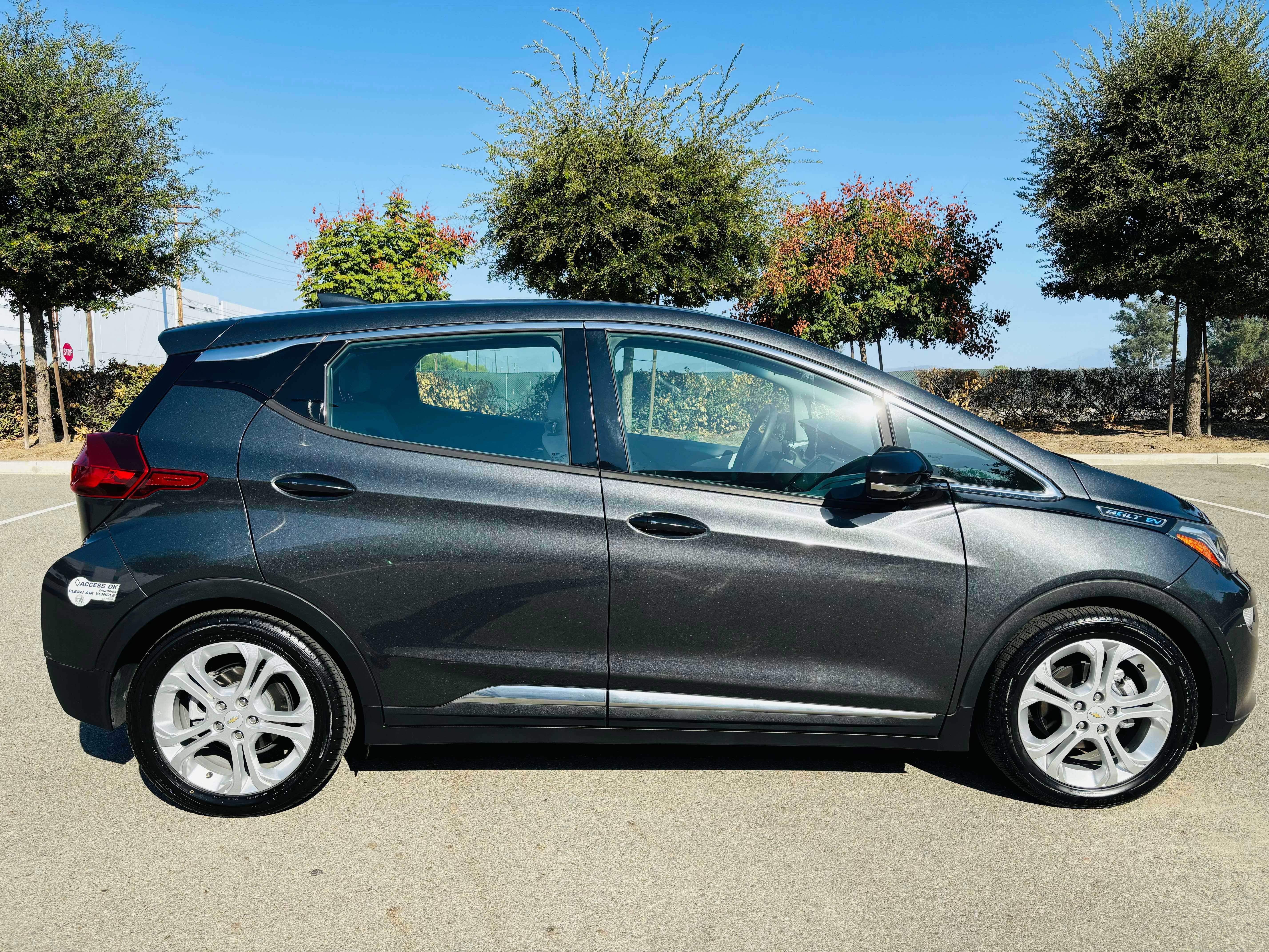 Chevrolet Bolt Ev Image 3