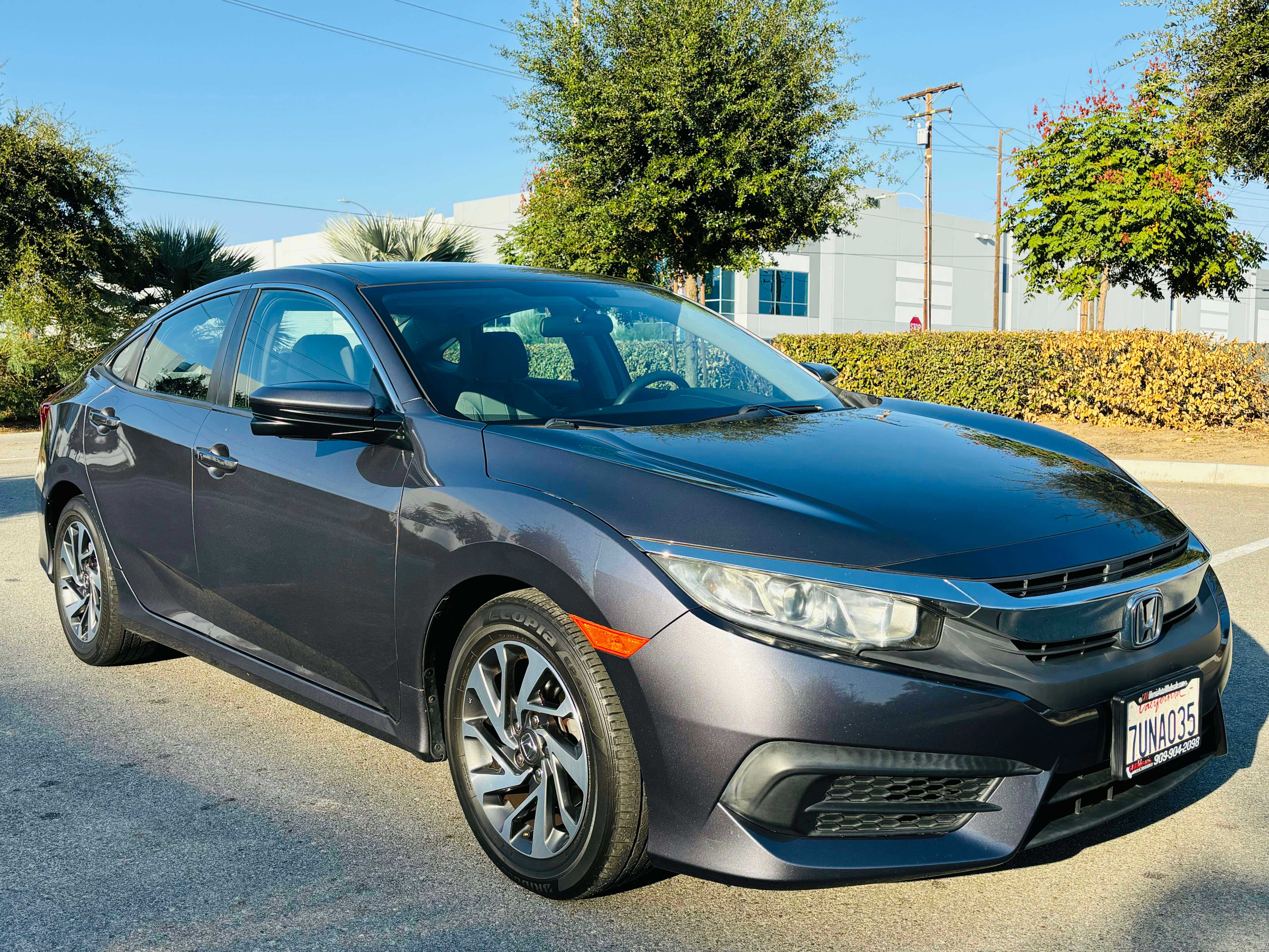 Honda Civic Image 6